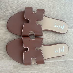 NIB French Sole FSNY Alibi sandals in cognac size 9 orig $150